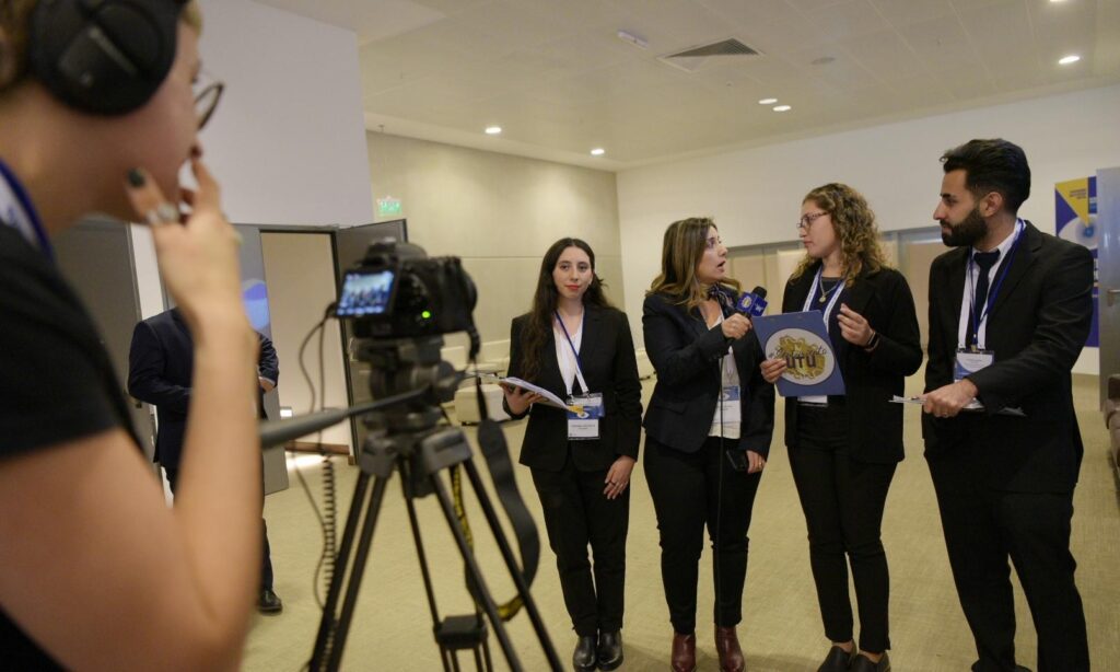AUDAP y UTU CONSOLIDAN un CONVENIO de COLABORACIÓN para FORTALECER la FORMACIÓN en COMUNICACIÓN SOCIAL. 